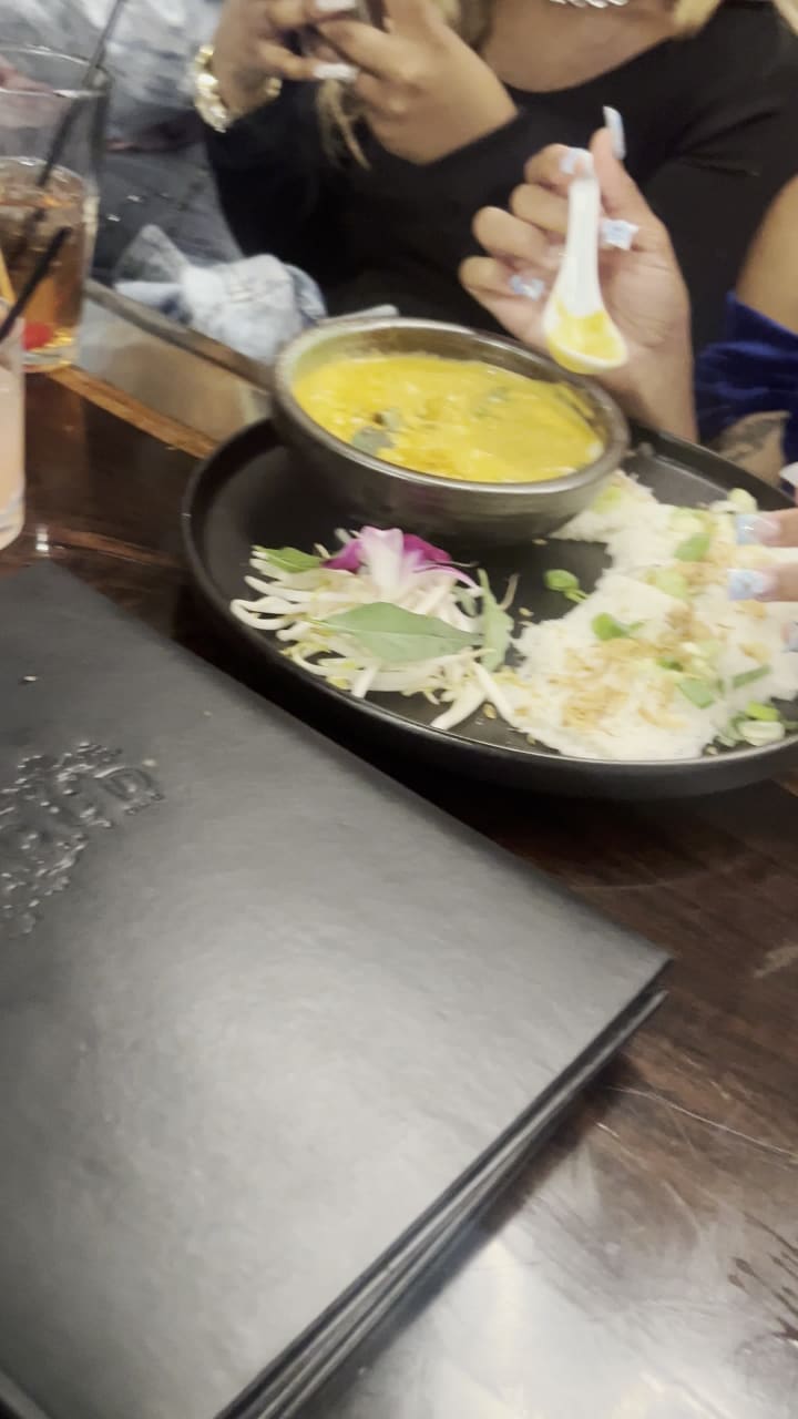 Cloud Asian Fusion & Bar