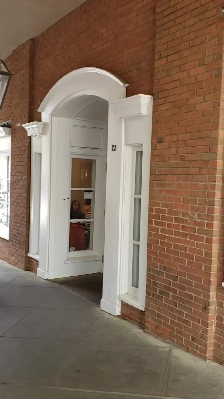 Video review of Teresa Caffé