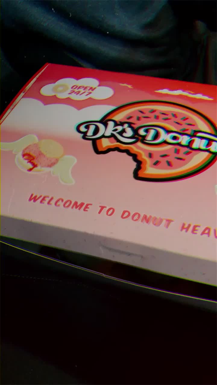 DK's Donuts & Bakery