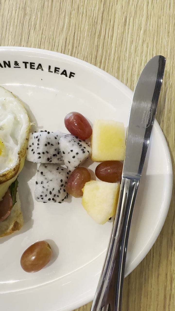 The Coffee Bean and Tea Leaf - Waterway Point