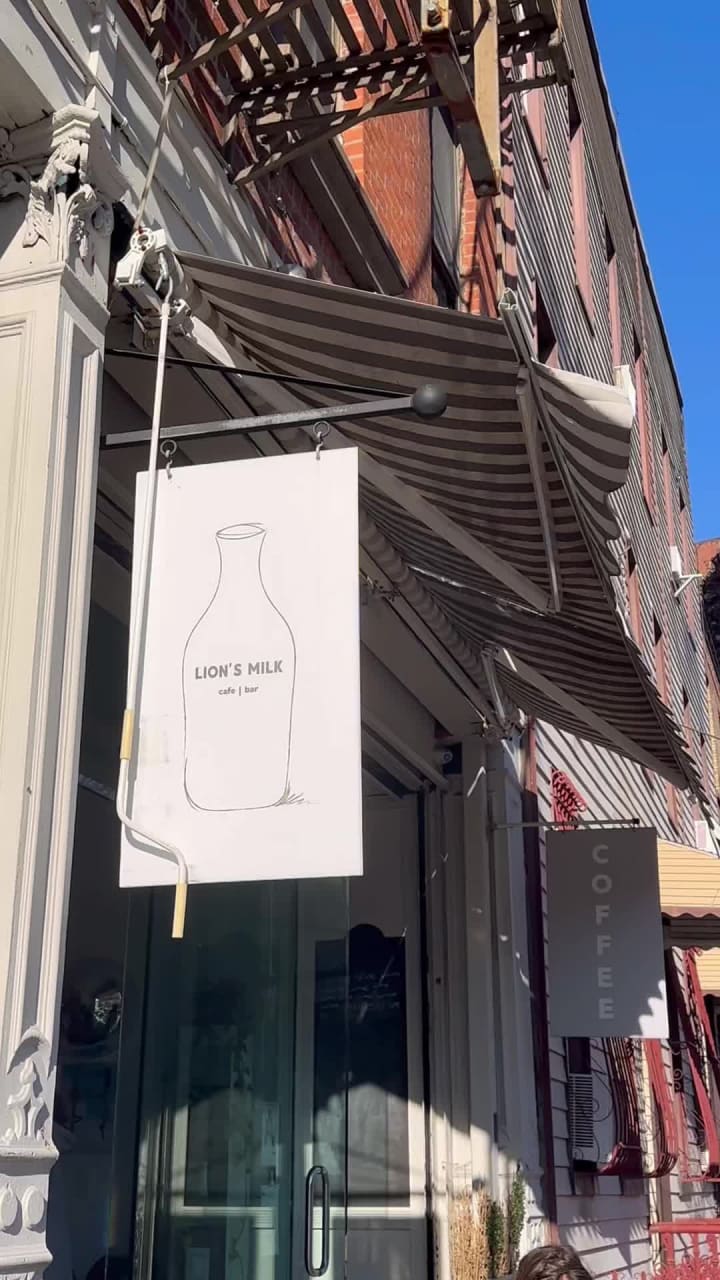 Video review of Lion's Milk