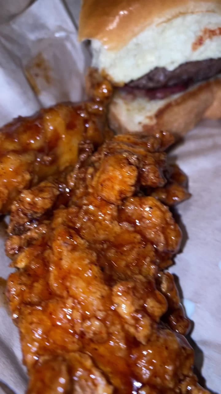 Video review of Chili's Grill & Bar