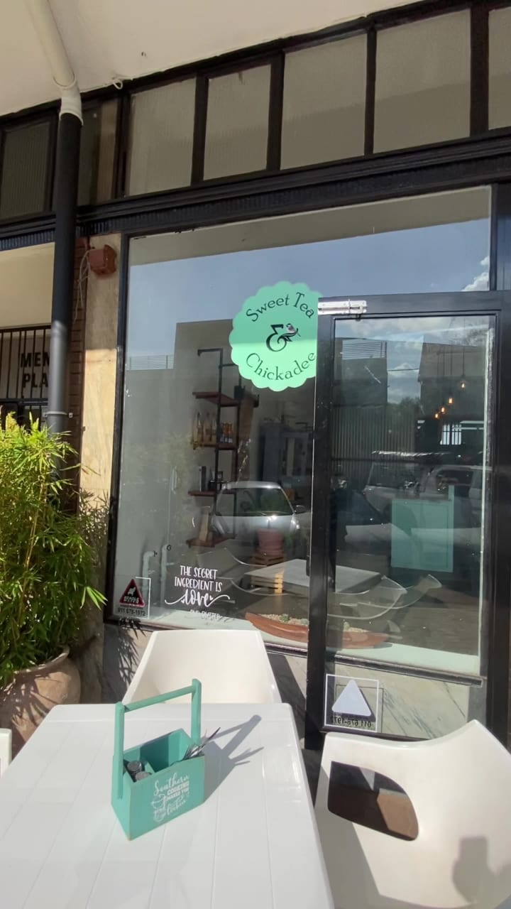 Sweet Tea And Chickadee