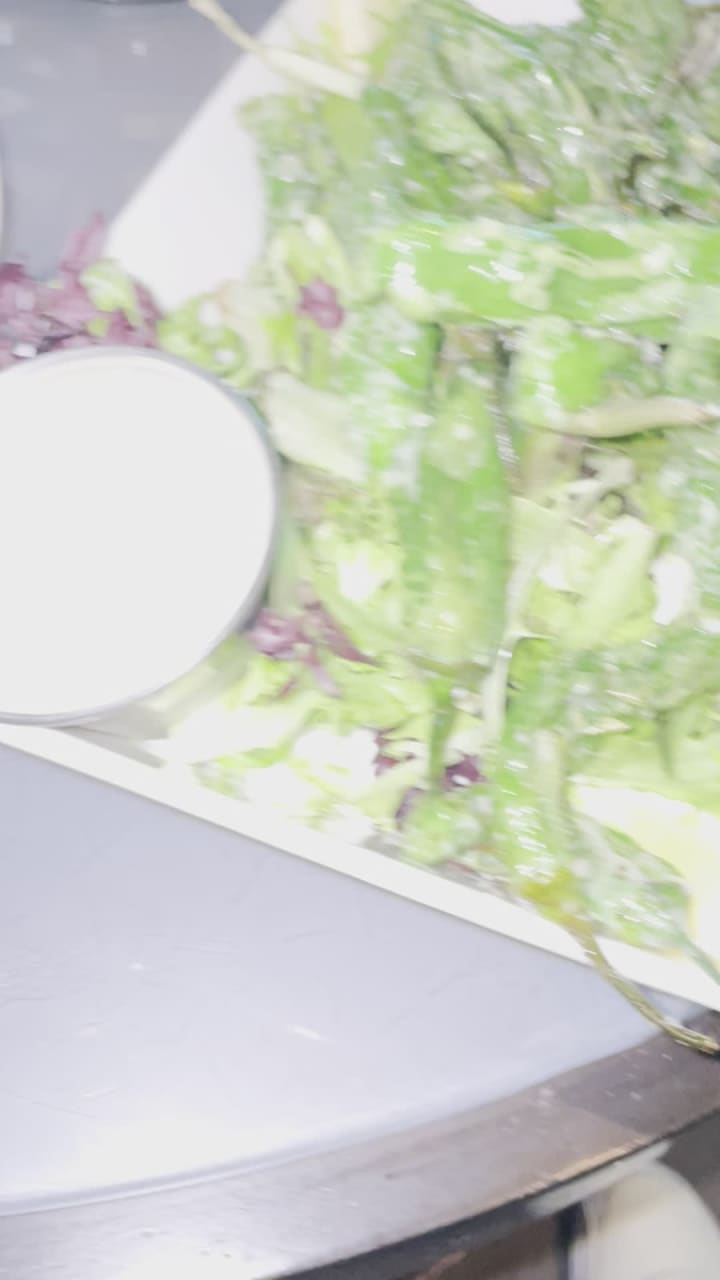 Video review of The Owners Box