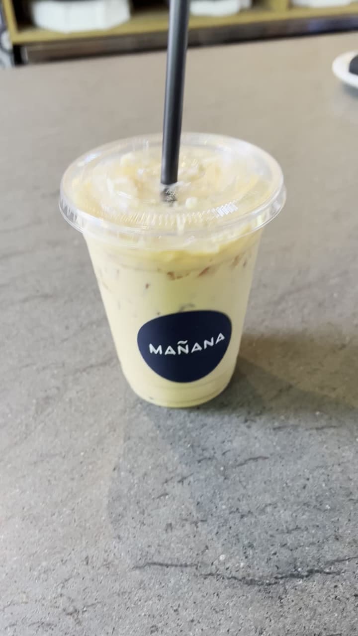 Video review of Mañana