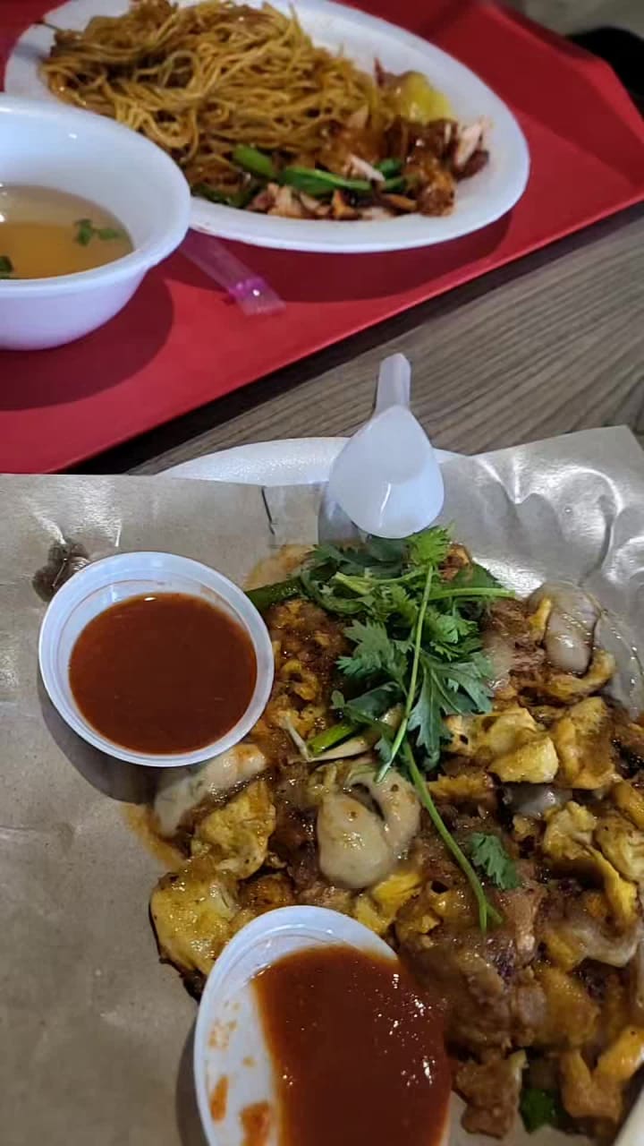 Video review of East Coast Lagoon Food Village