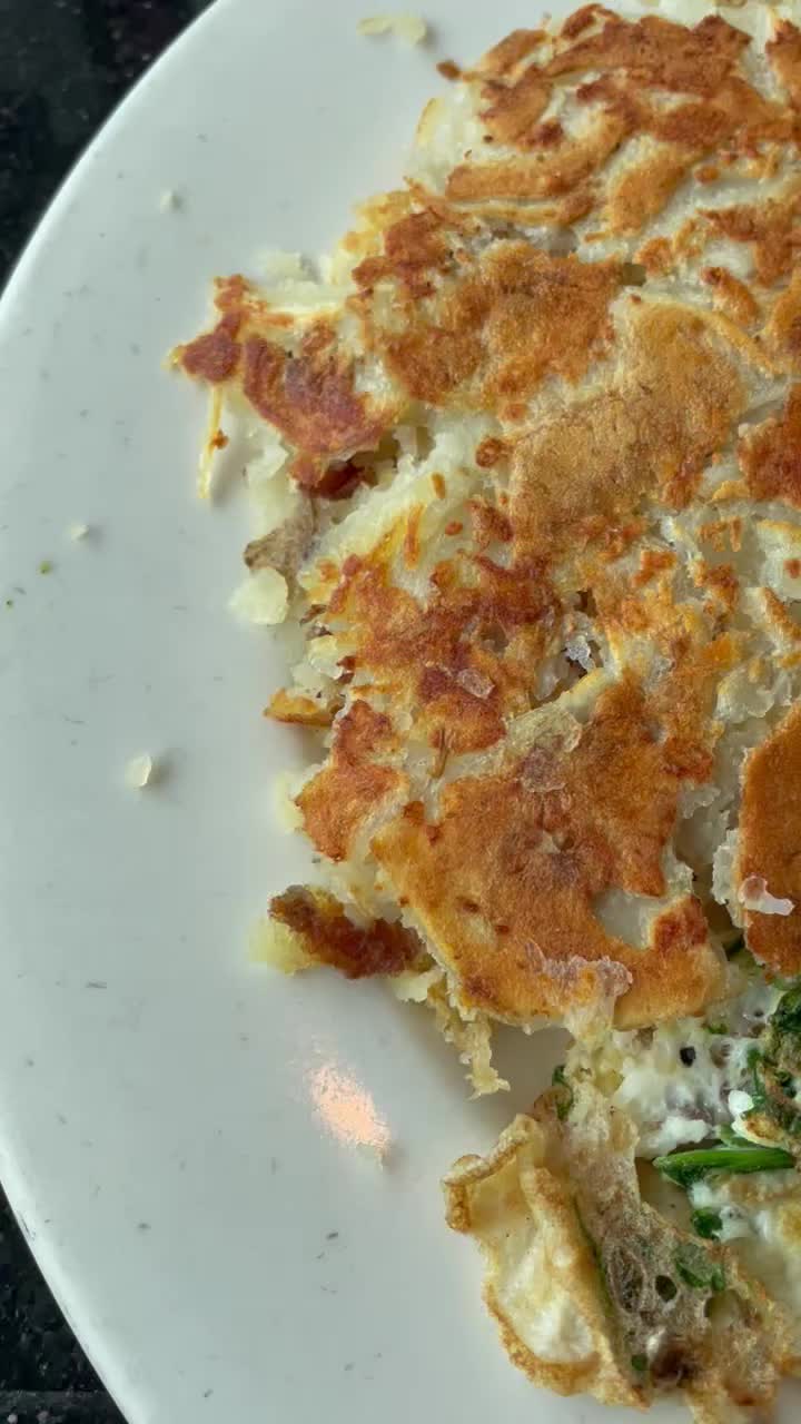 Video review of Celebrity Diner