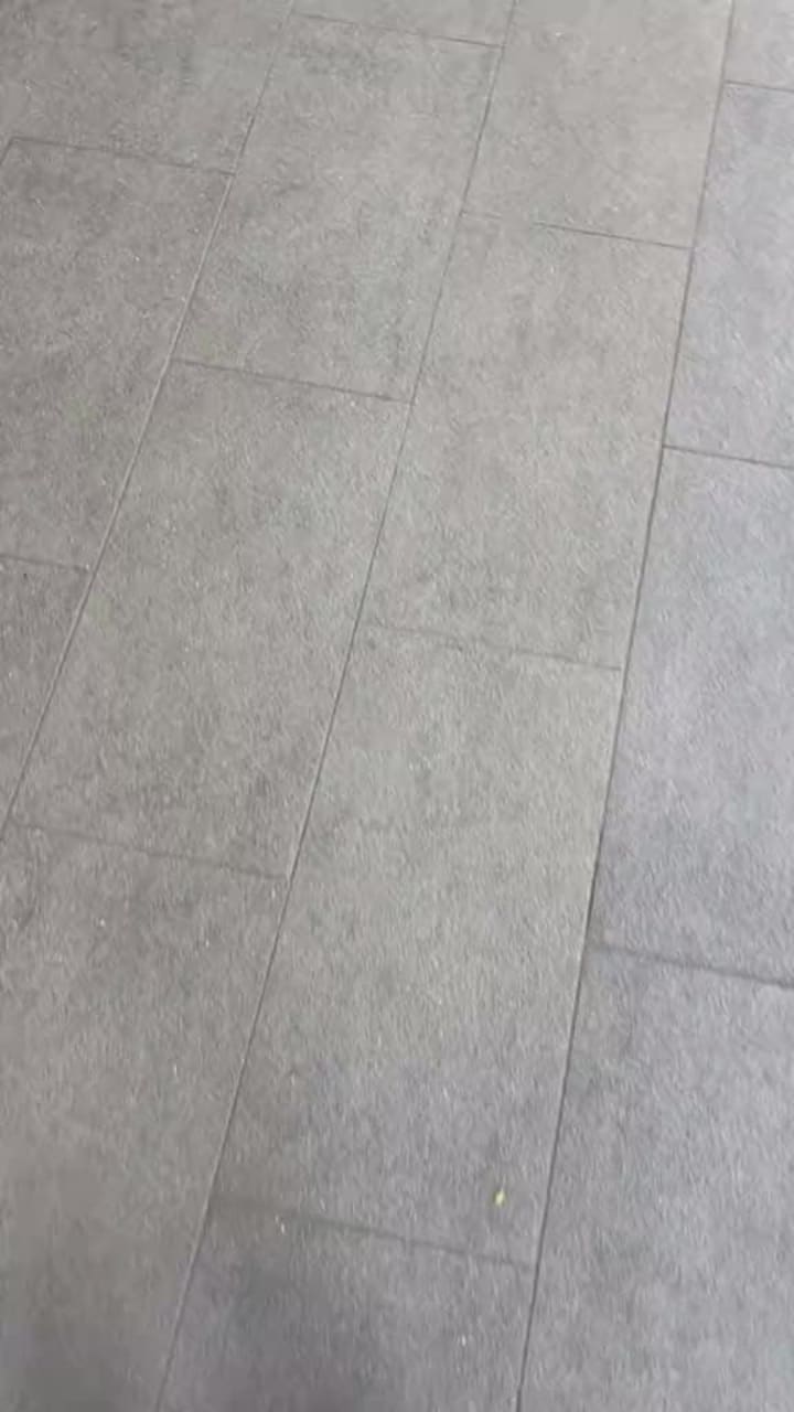 Video review of Waterfall Corner