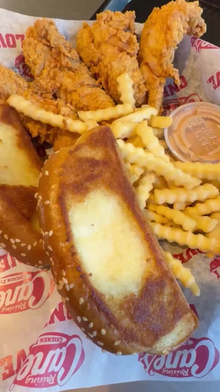 Video review of Raising Cane's Chicken Fingers