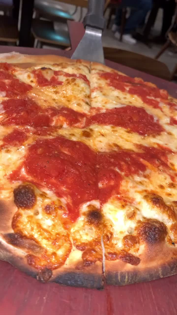 Video review of Anthony's Coal Fired Pizza & Wings