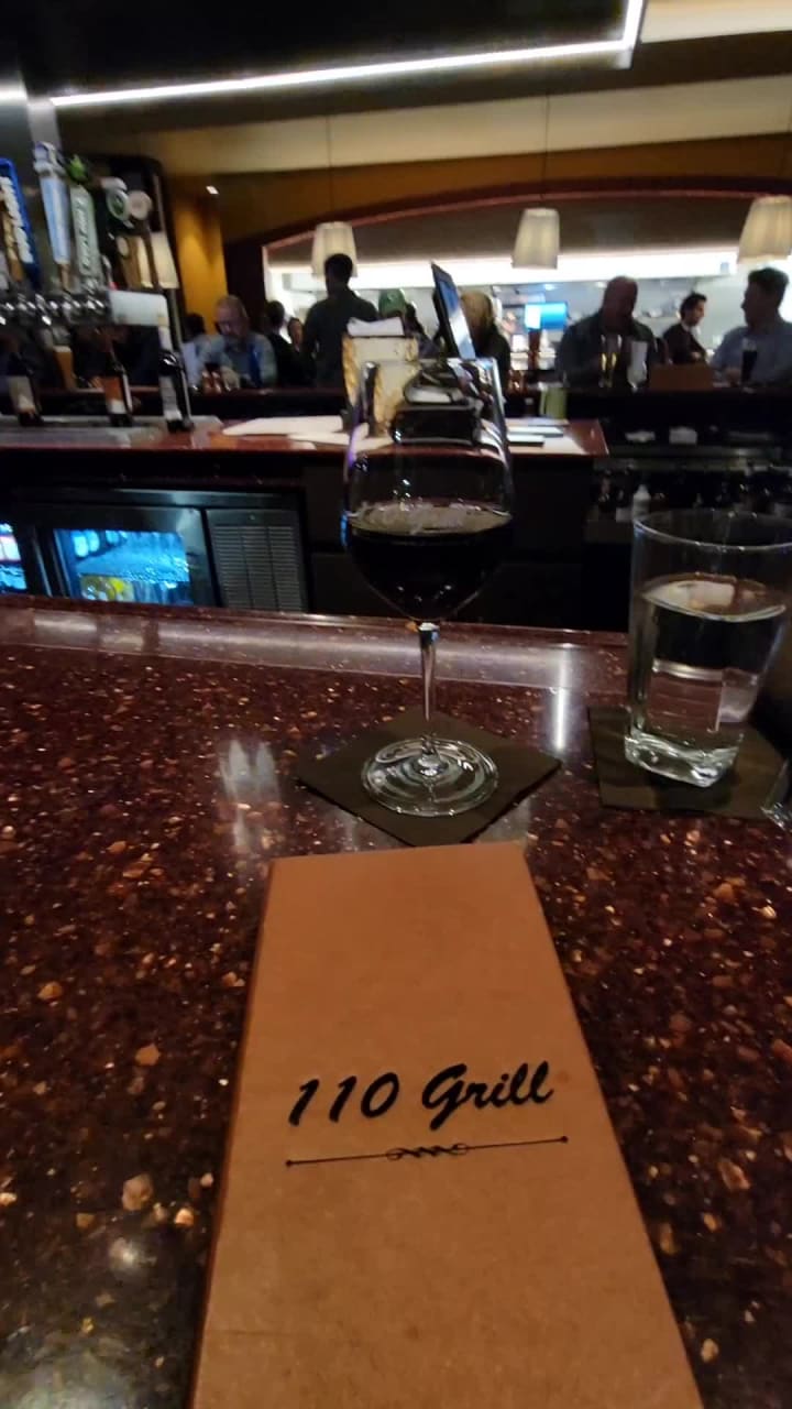 Video review of 110 Grill