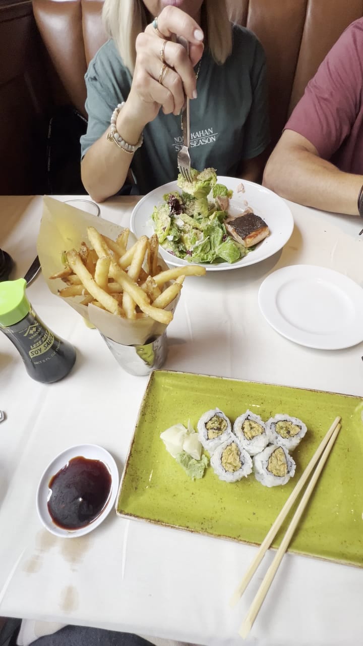 Video review of The Hamilton