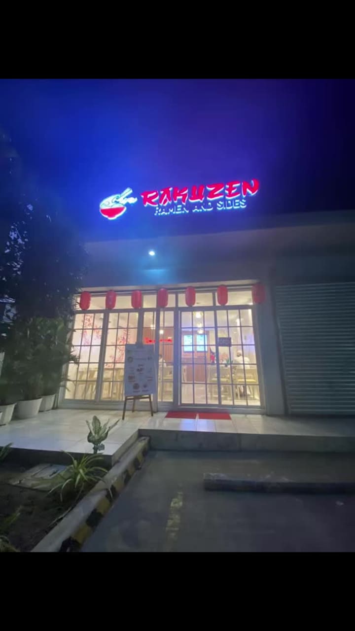 Rakuzen Ramen and Sides - Malagasang Imus