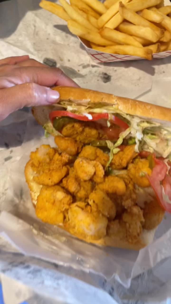 Parkway Bakery & Tavern