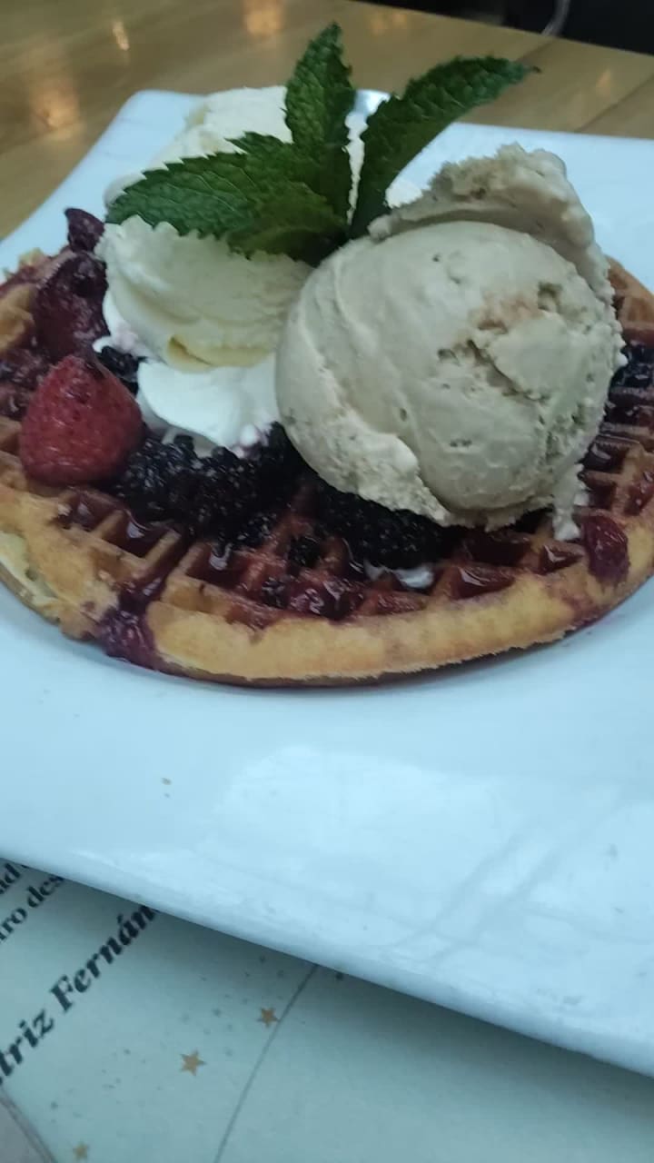 Crepes & Waffles Centro Comercial Boutique Santa Ana