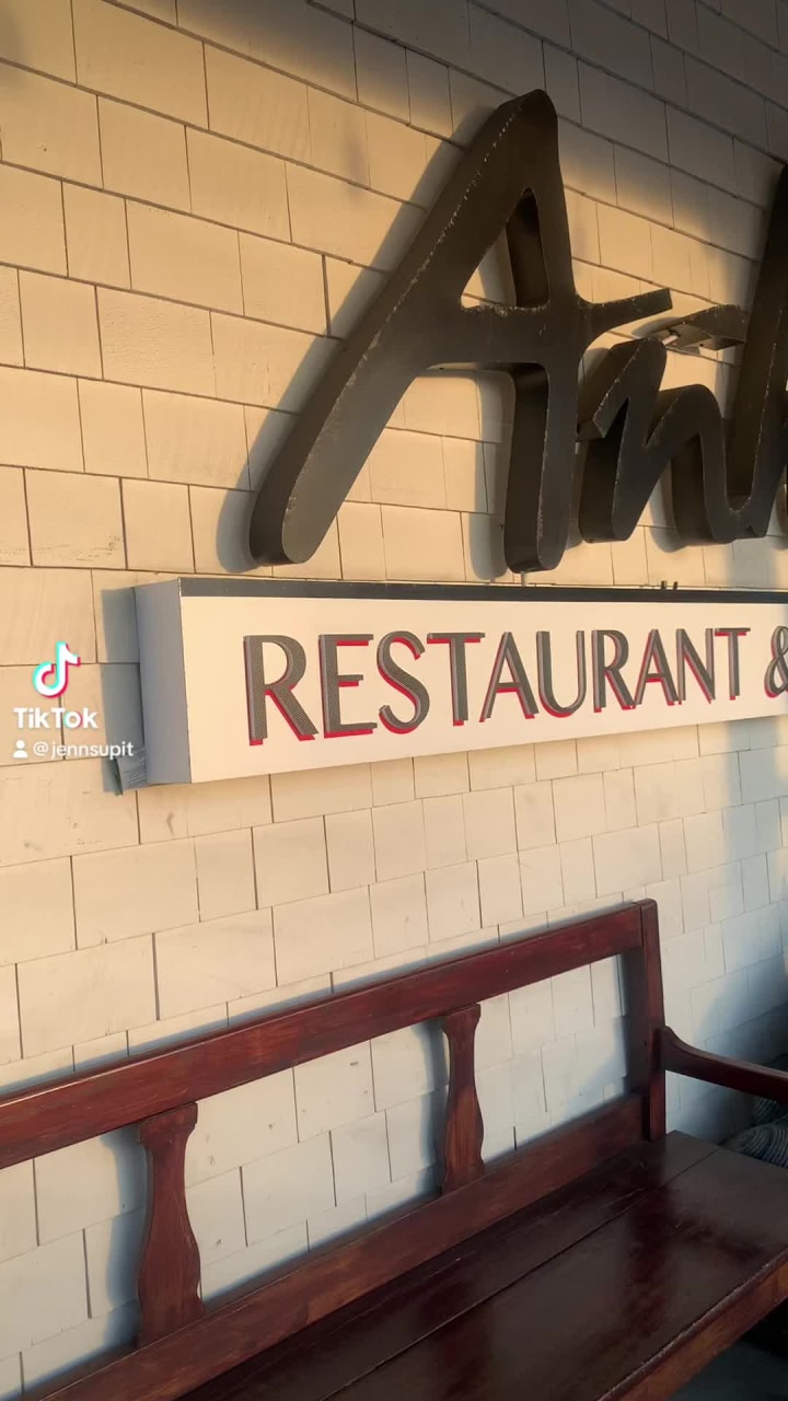 Anh Restaurant & Bar