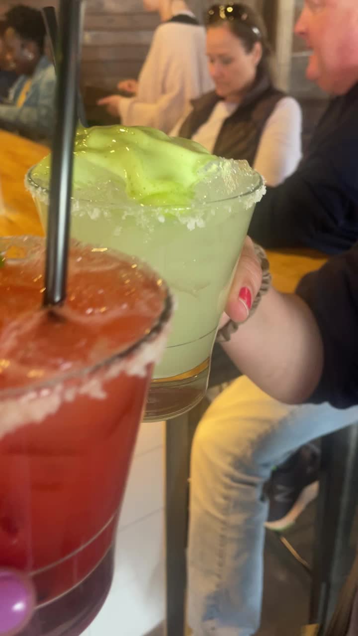 Video review of Barcocina