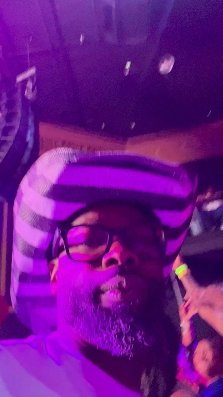 Video review of Five Points