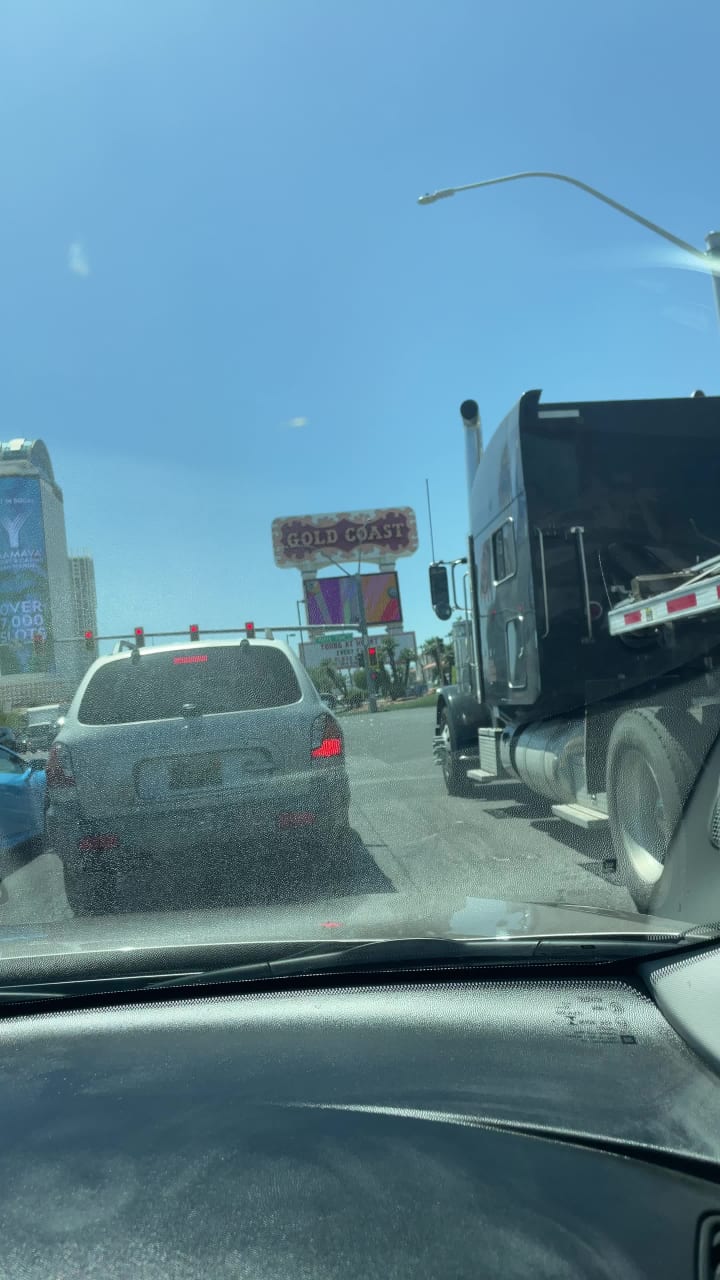 Video review of Palms Place Hotel