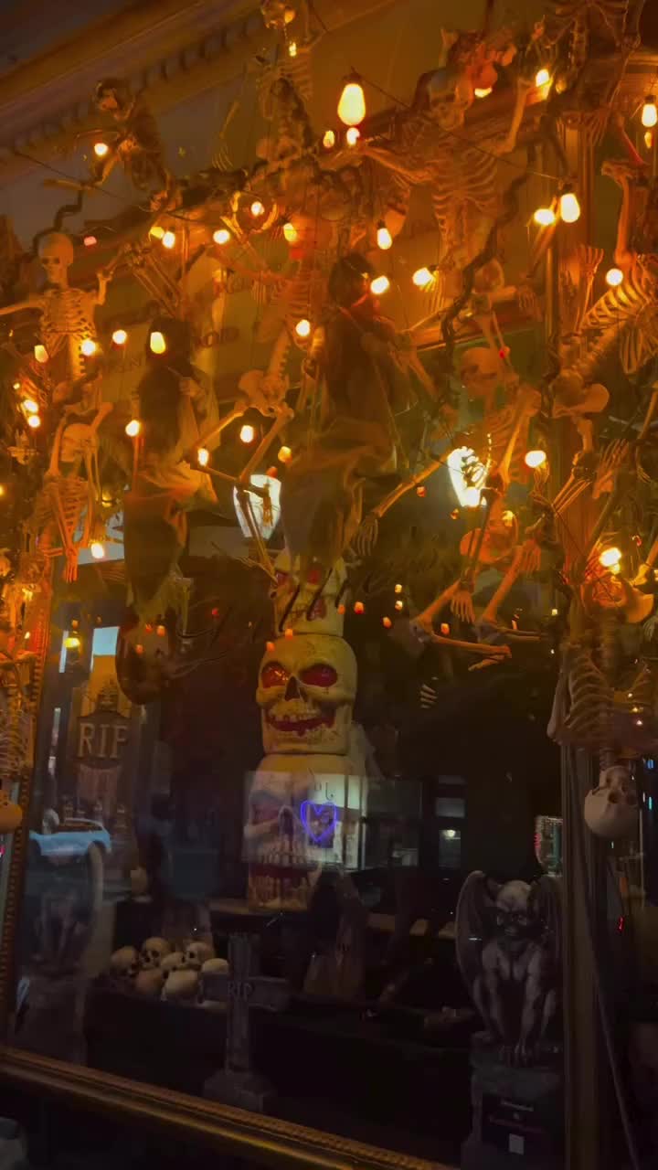 Lillie's Victorian Establishment