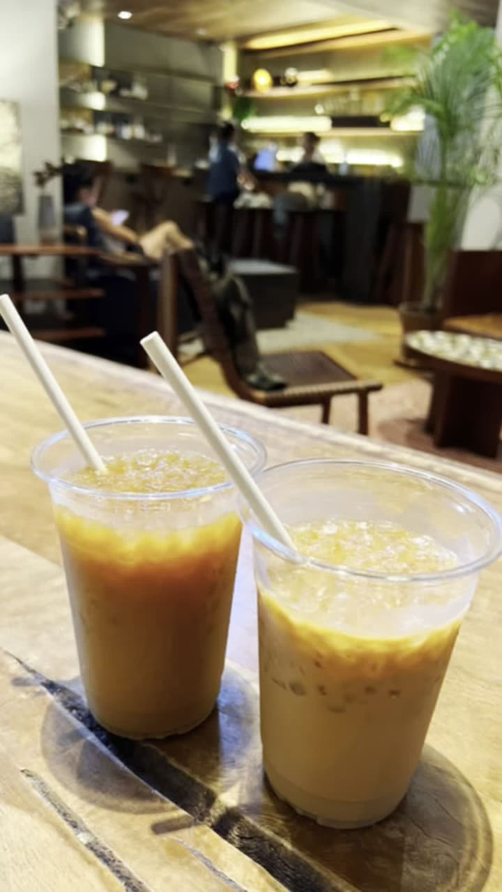 Video review of Paper Coffee