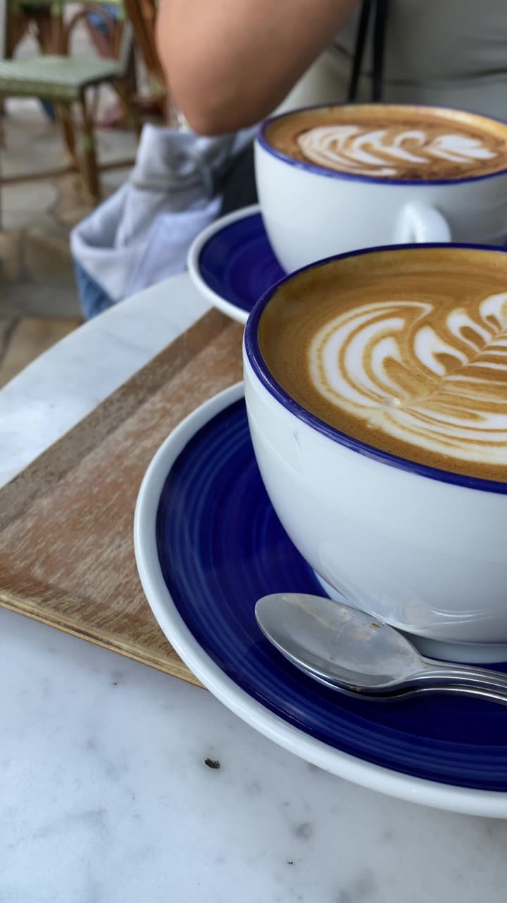 Video review of Kona Coffee Purveyors | b.patisserie