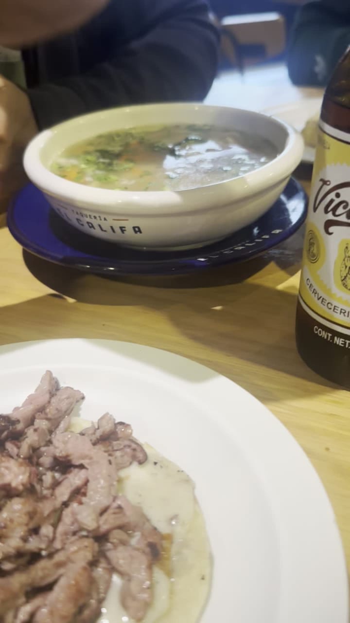 Video review of El Califa