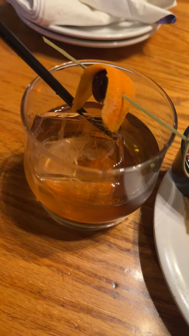 Video review of Charlie Hooper's Brookside Bar & Grille