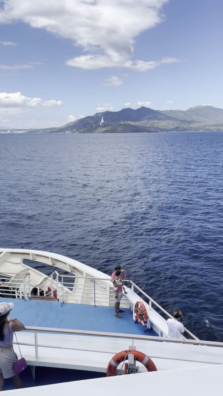 Island Water Puerto Galera