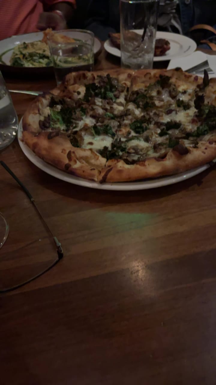 Video review of Earls Kitchen + Bar