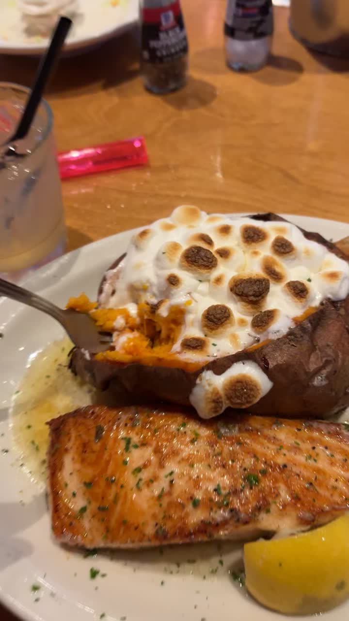 Video review of Texas Roadhouse