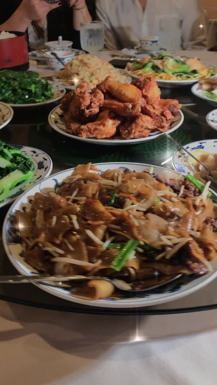 Video review of Canton Cooks