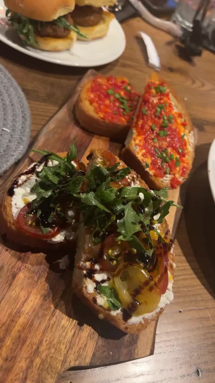 Video review of Puttery