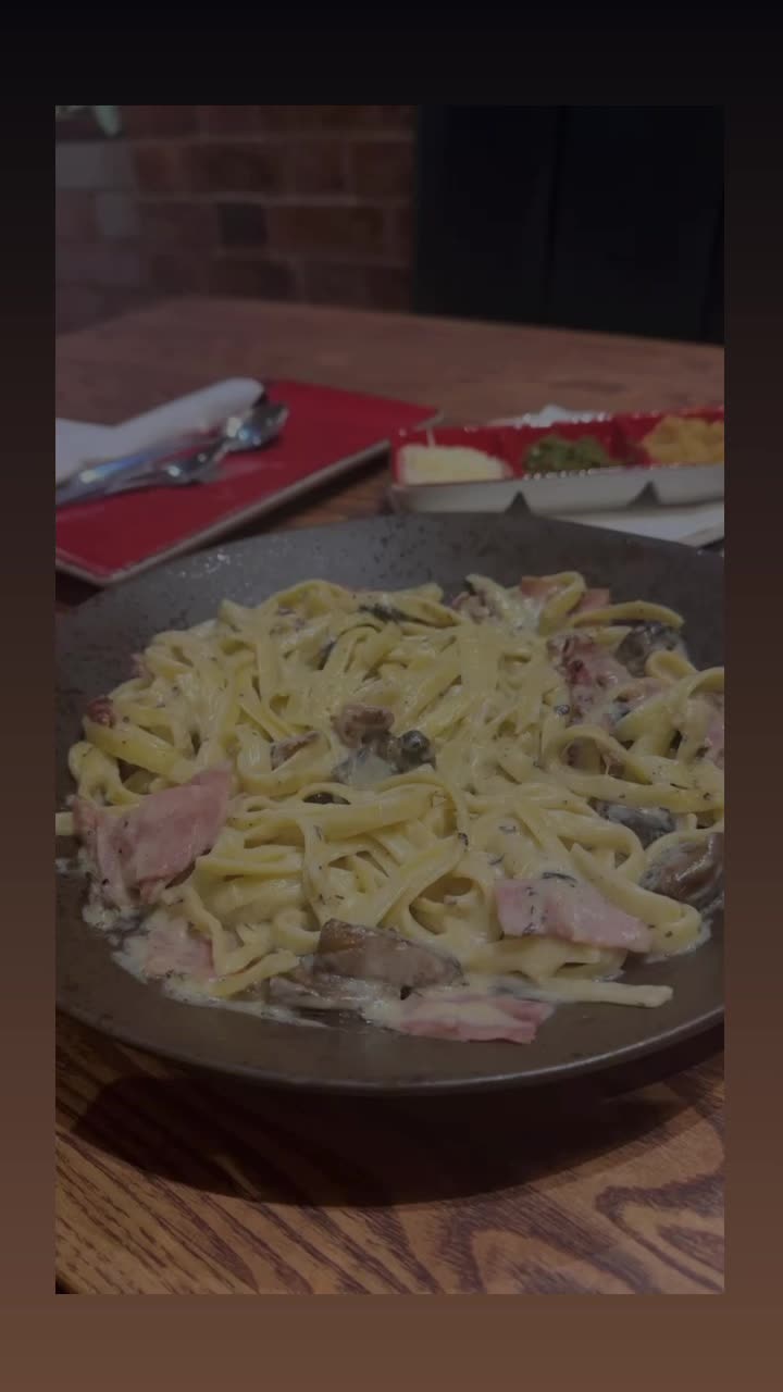 Panarottis Mall at Newmarket