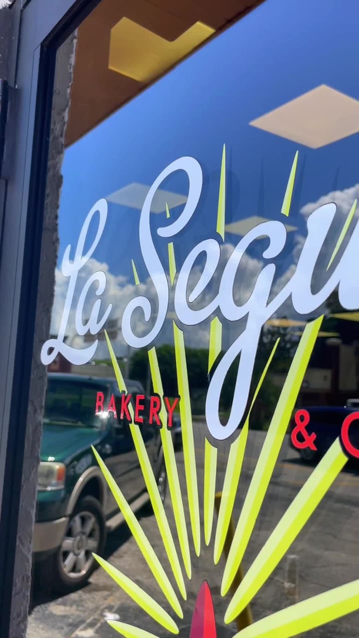 Video review of La Segunda Central Bakery