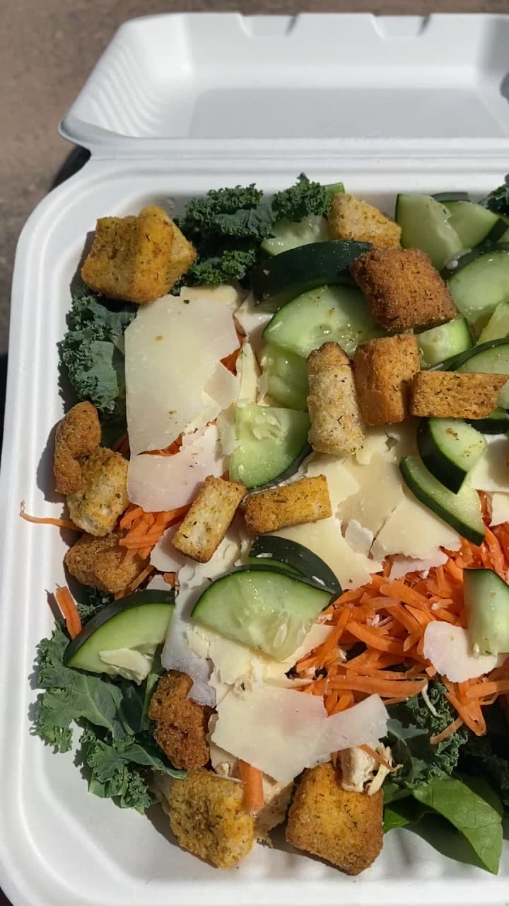 Fresh Greens & Protein