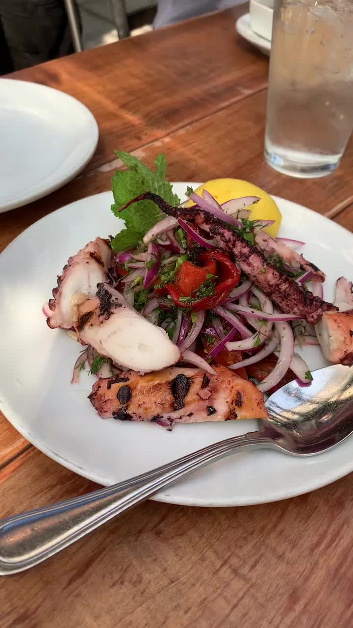 Video review of Tiny's & The Bar Upstairs