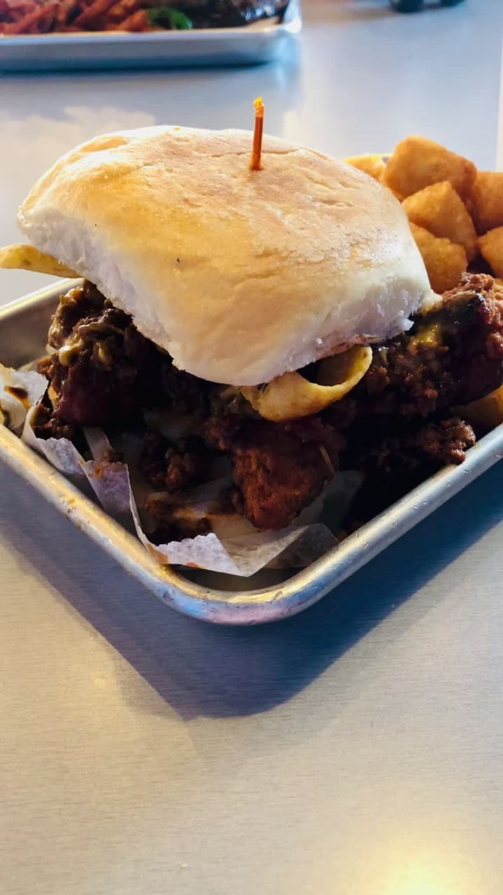 Video review of Moonies Burger House