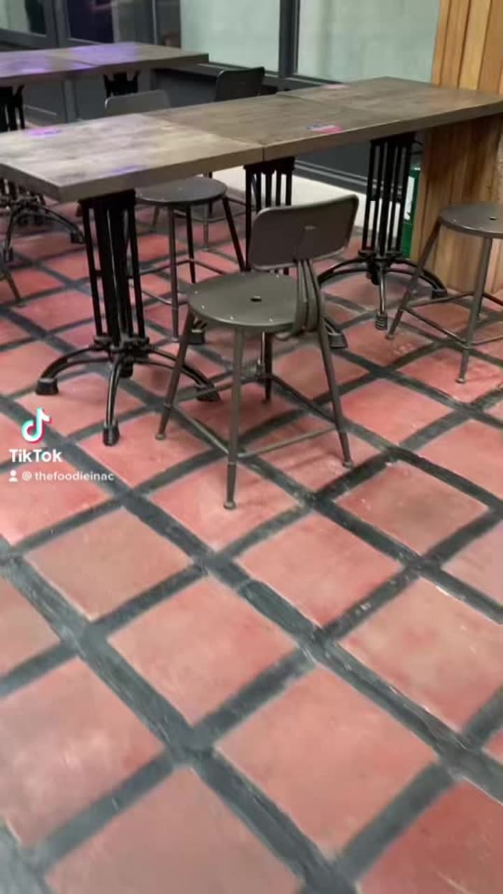 Video review of Poison Coffee & Doughnuts