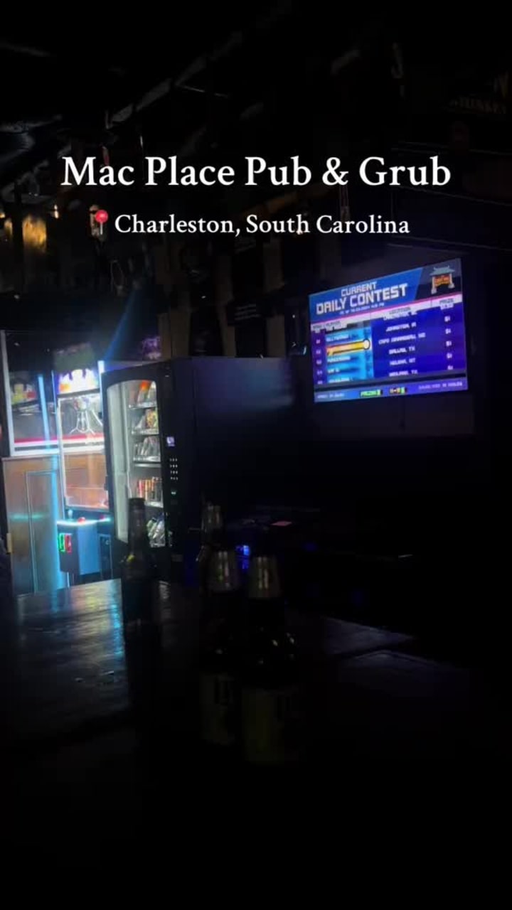 Mac’s Place Pub & Grub