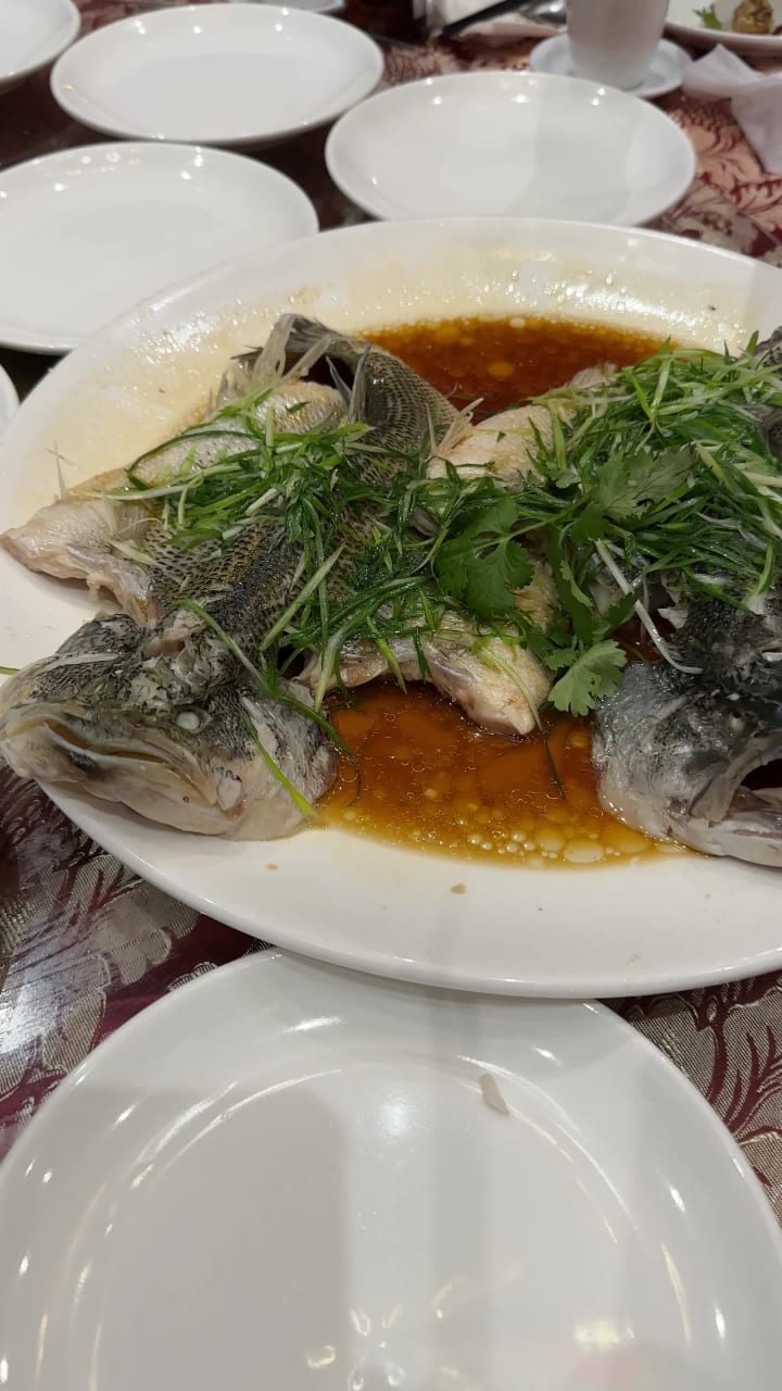 Video review of Fishman Wharf Seafood Restaurant 漁人碼頭