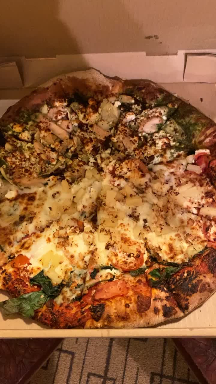 Video review of Pizza Port Solana Beach Brewery