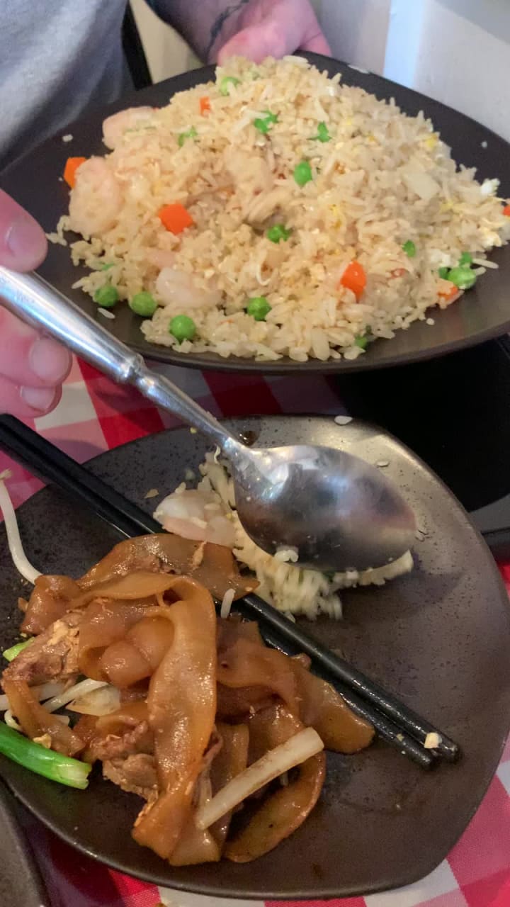 Video review of Yummy Noodle House