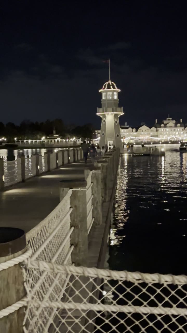 Video review of Disney's BoardWalk