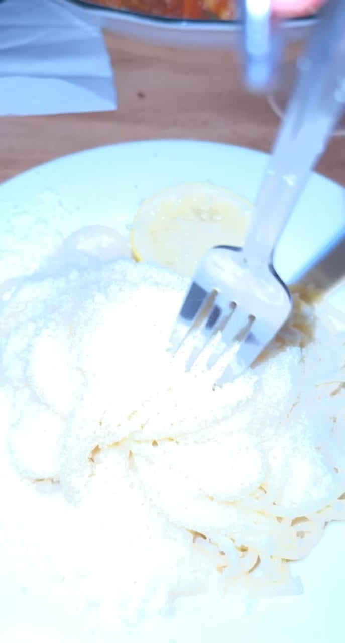 Video review of Lil' Frankie's