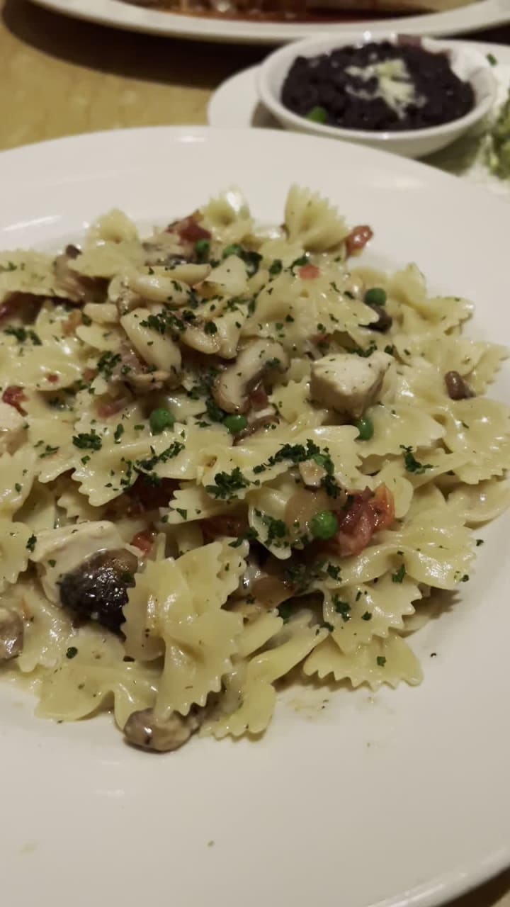 Video review of The Cheesecake Factory