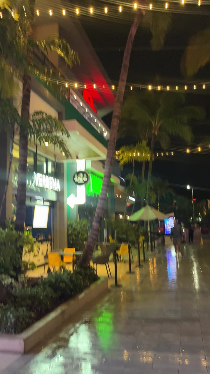 El Distrito Vip Cinemas