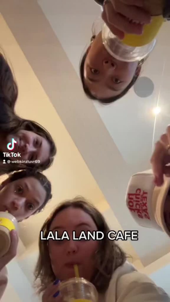 La La Land Kind Café