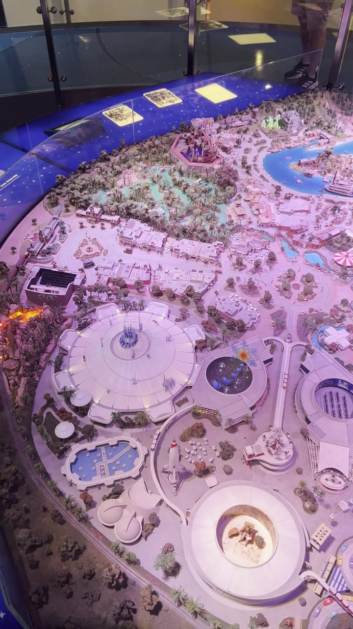 Video review of The Walt Disney Family Museum