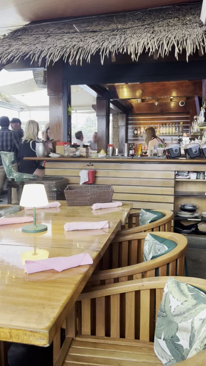 Billy's at the Beach